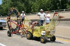2006_ArtCar_3_Parade 181